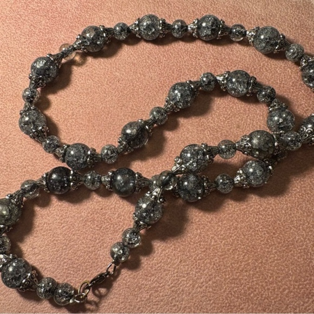 Elegant Silver Art Glass Beaded Necklace